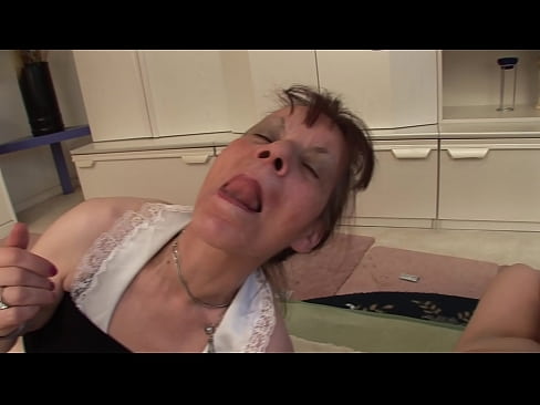 ❤️ Due nonne e un nonno fanno una cosa a tre ❤ Solo pornoal it.rionews.top ❌️❤